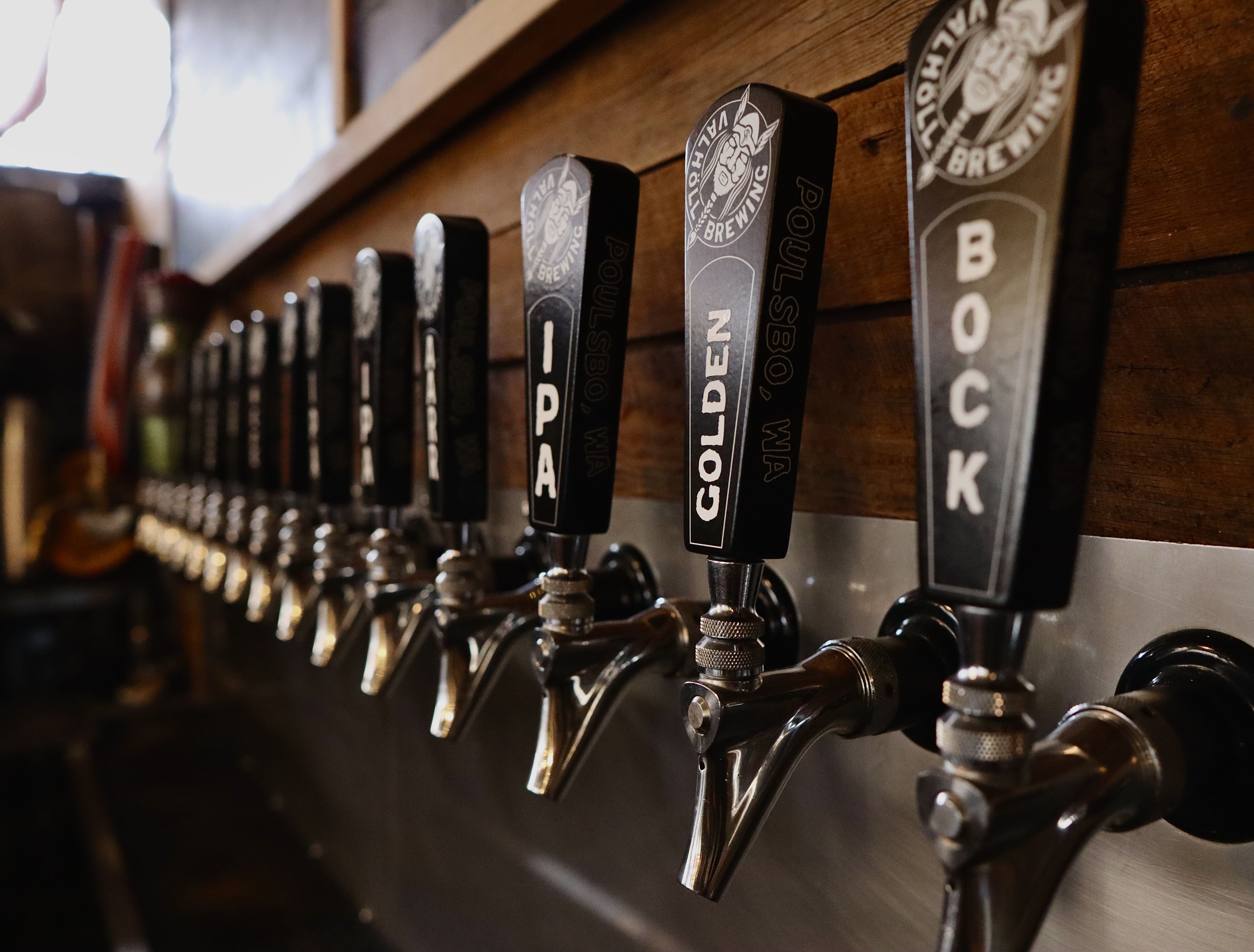 Valholl Brewing tap-list and taproom homepage photograph